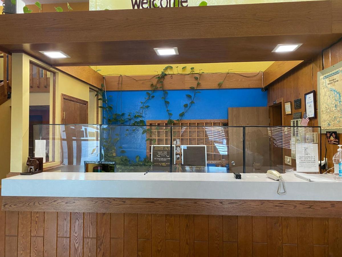 America'S Stay Inn Stewartville Экстерьер фото