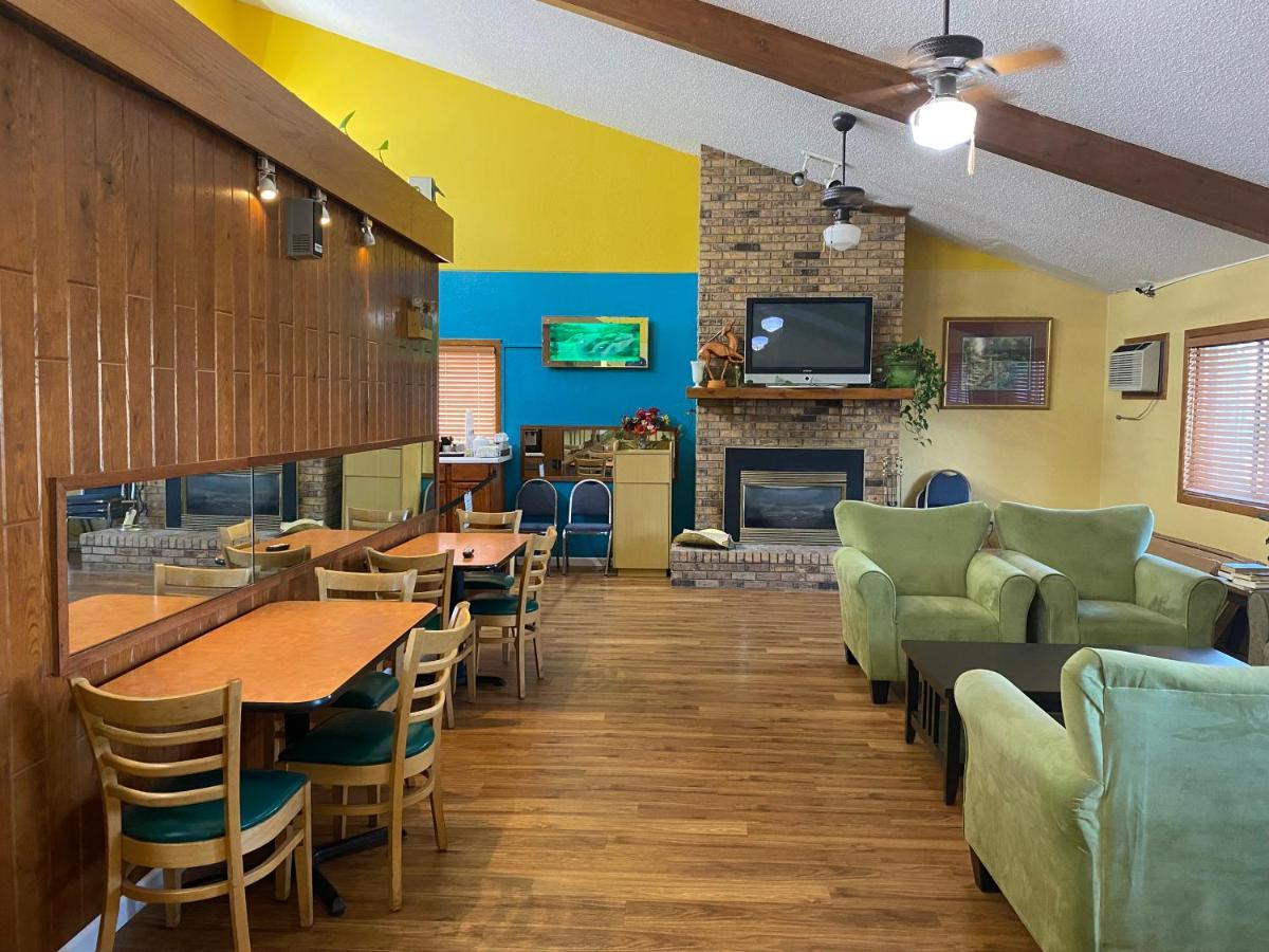 America'S Stay Inn Stewartville Экстерьер фото