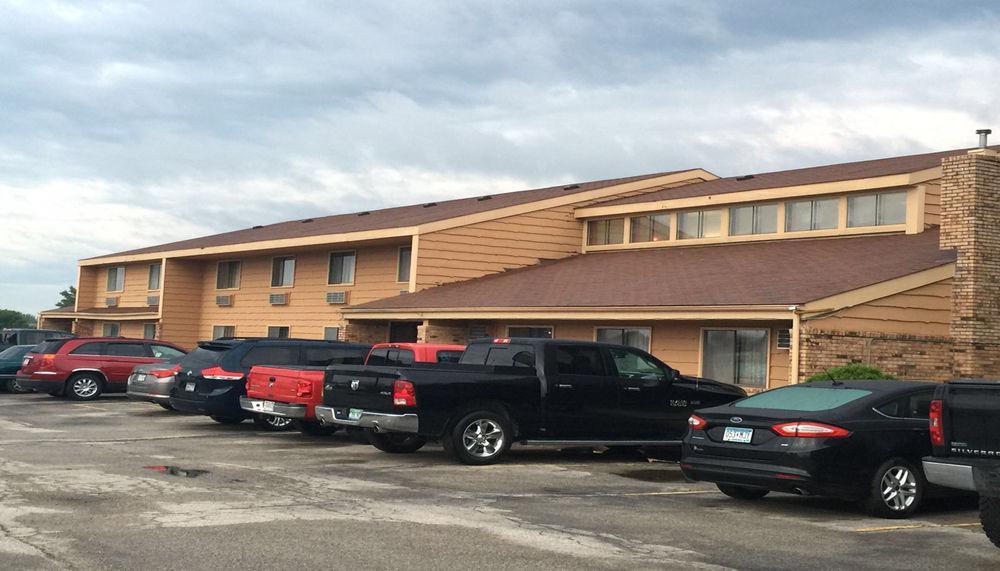 America'S Stay Inn Stewartville Экстерьер фото