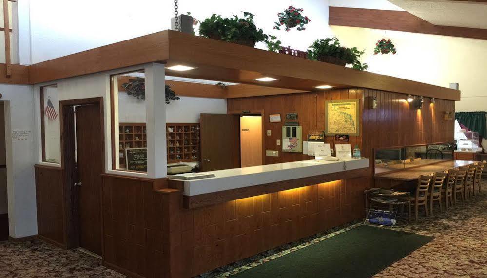 America'S Stay Inn Stewartville Экстерьер фото